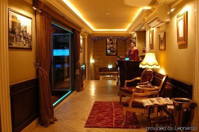 Boutique Palace Hotel Баку Интерьер фото