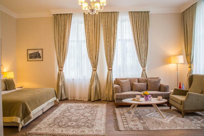 Boutique Palace Hotel Баку Экстерьер фото